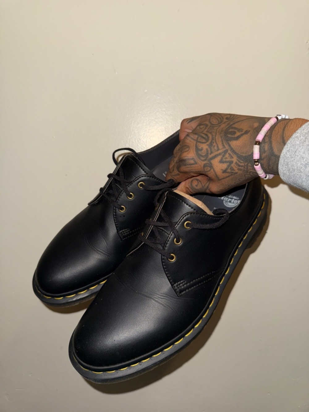 Dr. Martens Men's Black Vegan Oxford Lace-Up Casual Shoes Slip Resistant Comfort